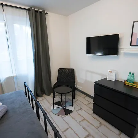 128 Hostel *